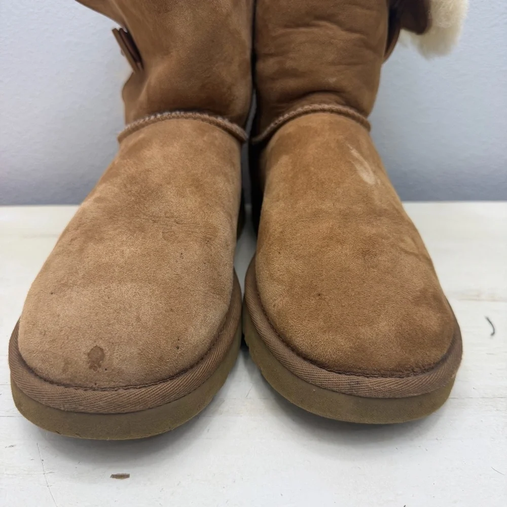 Ugg Brown Suede Bailey Button Short Boots Size 8